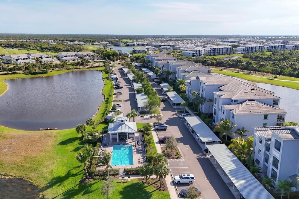 14071 Heritage Landing Blvd 324