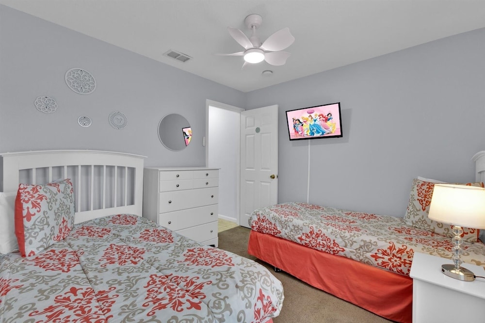 Windsor Palms Resort 4 Bedroom with Game Room 4 Home