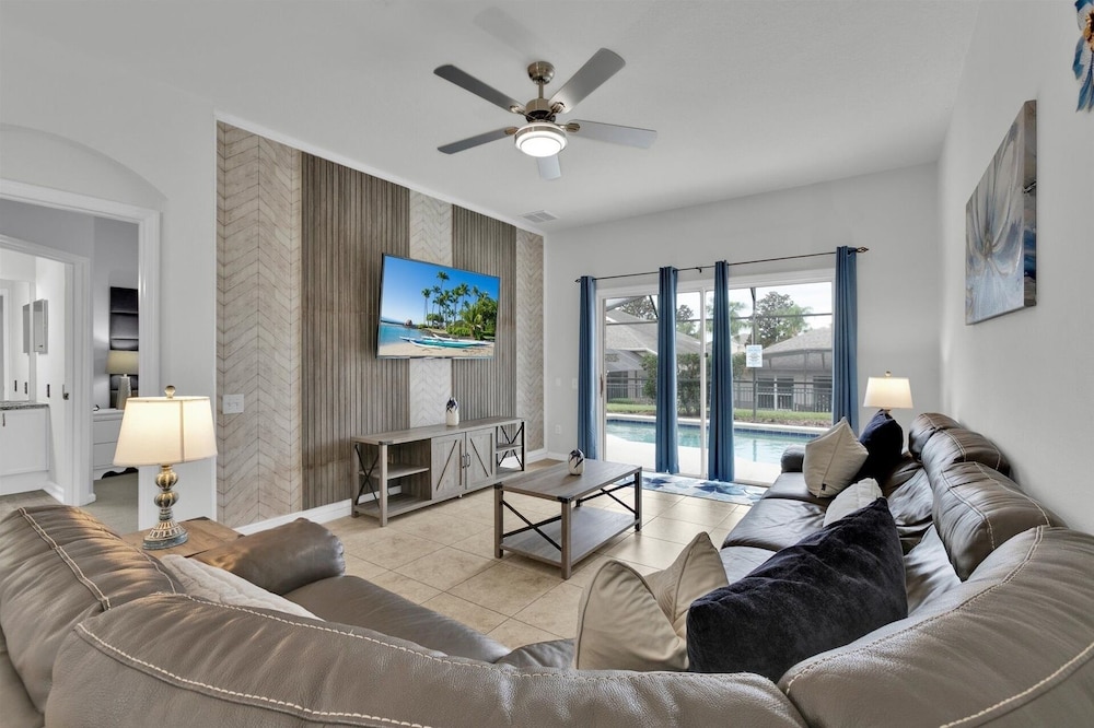 Windsor Palms Resort 4 Bedroom with Game Room 4 Home