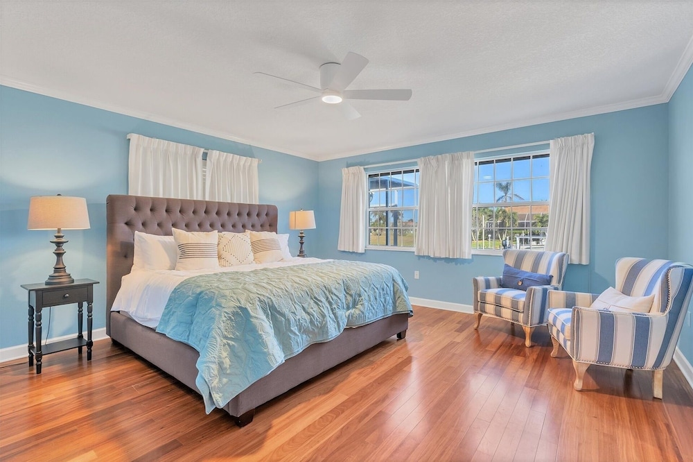 Punta Gorda 3-Bedroom Canalfront Pool Home with Dock 3 Home