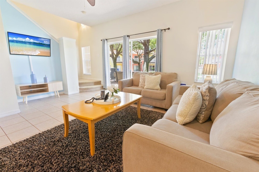 Emerald Island Resort 3 Bedroom Townhome Close to Disney! 3 Townhouse
