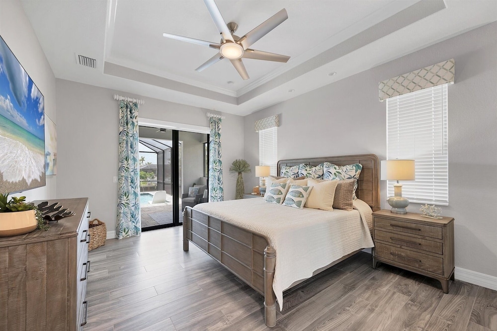 Port Charlotte Private Pool And Dock Vacation Home - Canal Access To Charlotte Harbor! 3 Bedroom Home