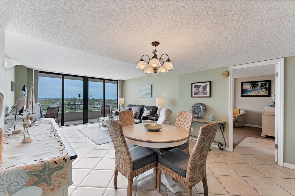 Anchorage Resort Top Floor 2 Bedroom Condo with Gulf Views 2 Condo