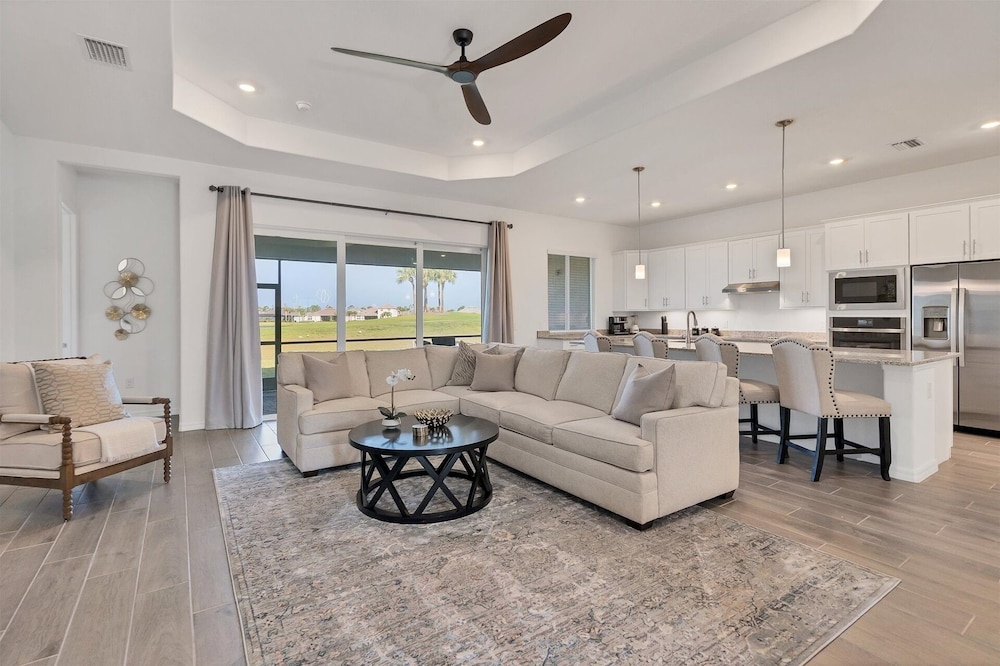 Heritage Landing Golf Club - Private 3 Bedroom Home - Amenities Included! 3 Home