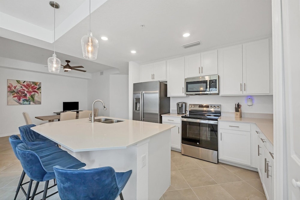 14191 Heritage Landing Blvd #1211