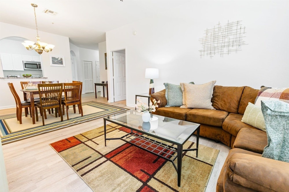 Windsor Palms Resort 2nd Floor 3-bedroom Condo 3 Condo
