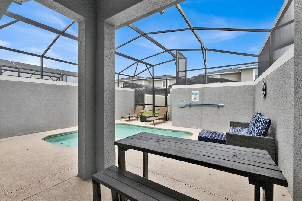 Storey Lake Resort 5 Bedroom Townhome Pet Friendly 5 Townhouse