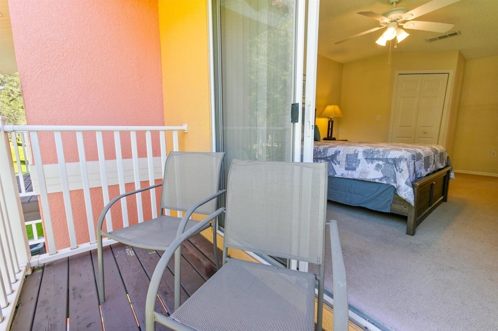 Emerald Island Resort 4 Bedroom Townhome Close to Disney! 4 Townhouse