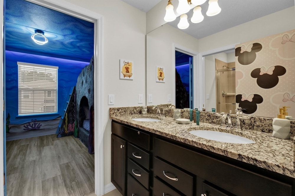 Windsor Island Resort 10 Bedroom Themed Home Private Pool+Spa 10 Home