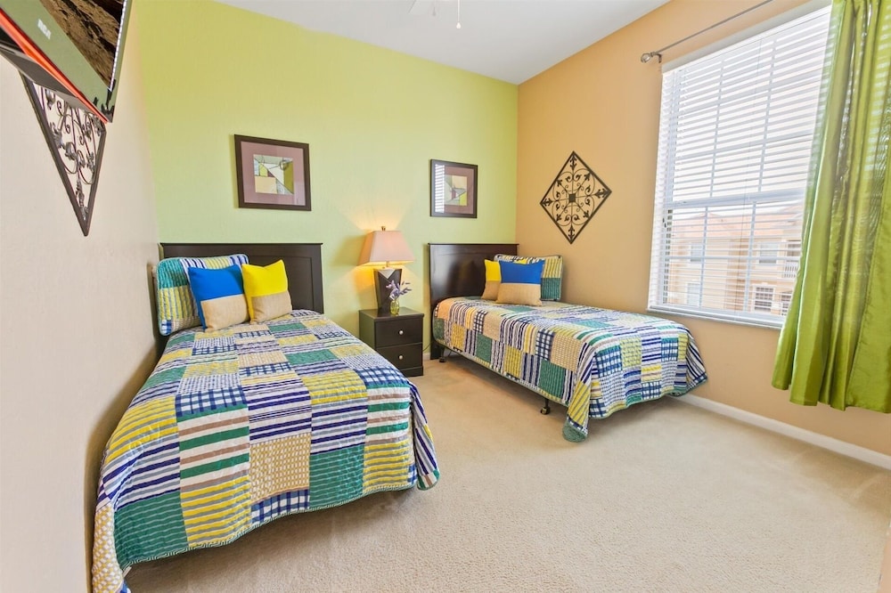 Windsor Hills Resort 3 Bedroom 4th Floor Condo with Resort Access 3 Condo