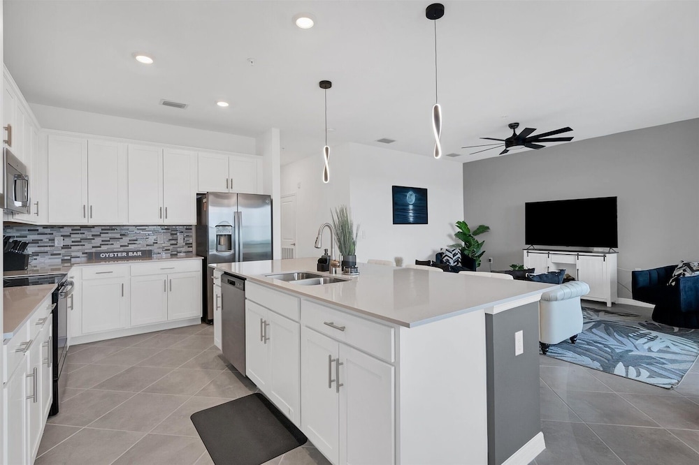 Heritage Landing Golf Club 30 night minimum 2 Bedroom Condo 2 Condo