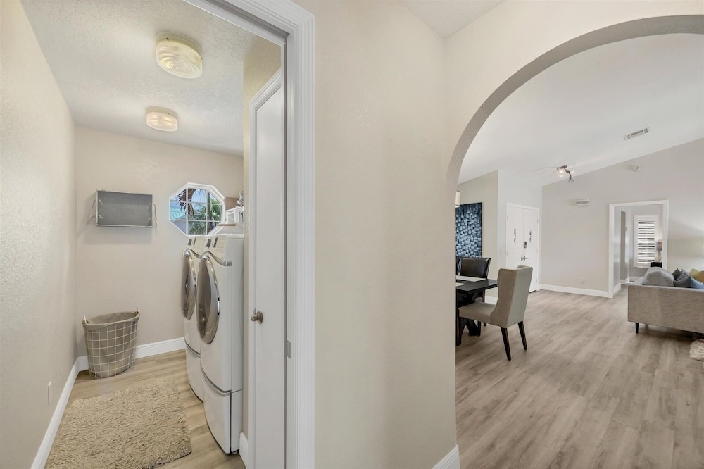 Punta Gorda 3-Bedroom Canalfront Vacation Home with Dock 3 Home