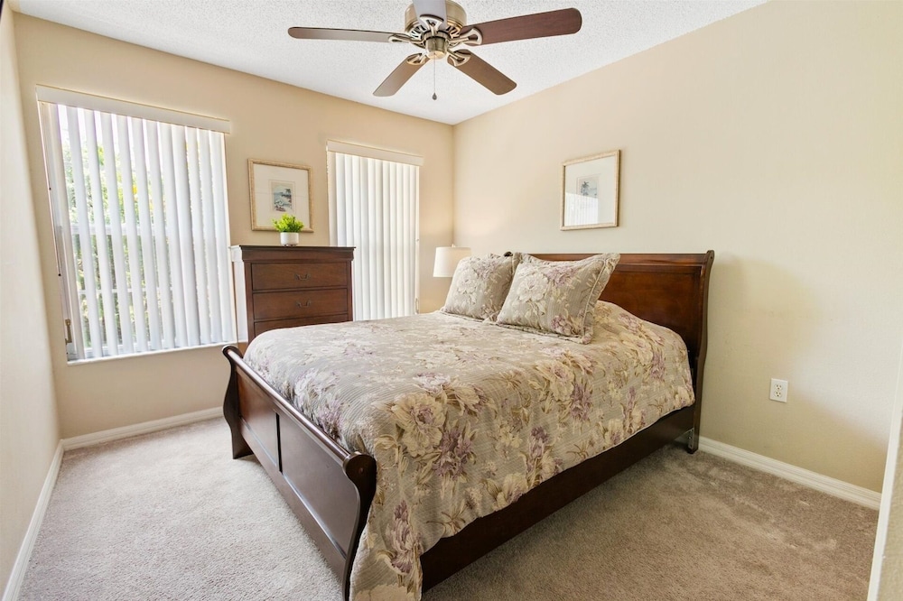 Emerald Island Resort 3 Bedroom Townhome Close to Disney! 3 Townhouse