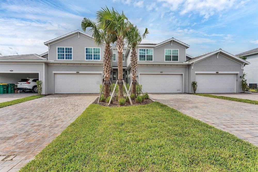 27-night Min 3 Bdrm 2nd Heritage Landing Social Transfer Included! 3 Bedroom Townhouse