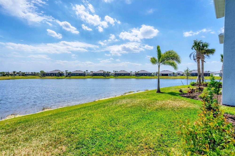 14277 Heritage Landing Blvd #1315