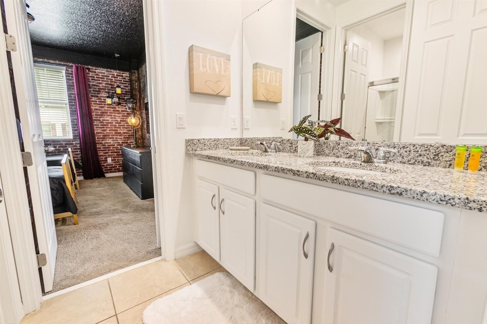 Solara Resort 6 Bedroom Private Pool+Spa Home 6 Home