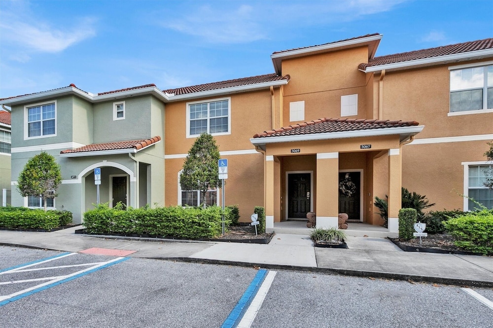 Paradise Palms Resort 4 Bedroom Private Pool Townhome 4 Townhouse