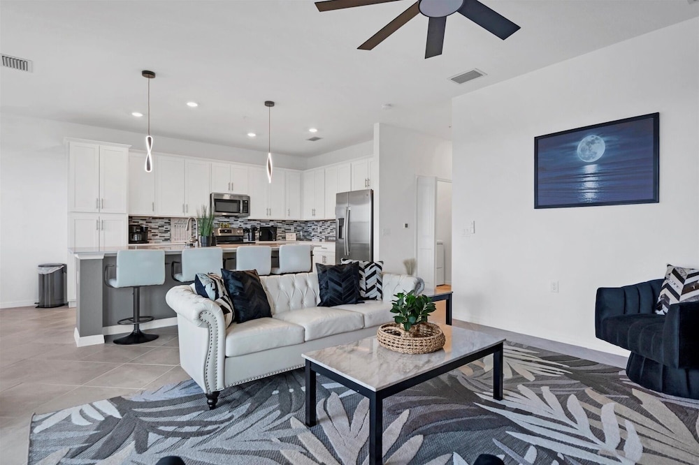 Heritage Landing Golf Club 30 night minimum 2 Bedroom Condo 2 Condo