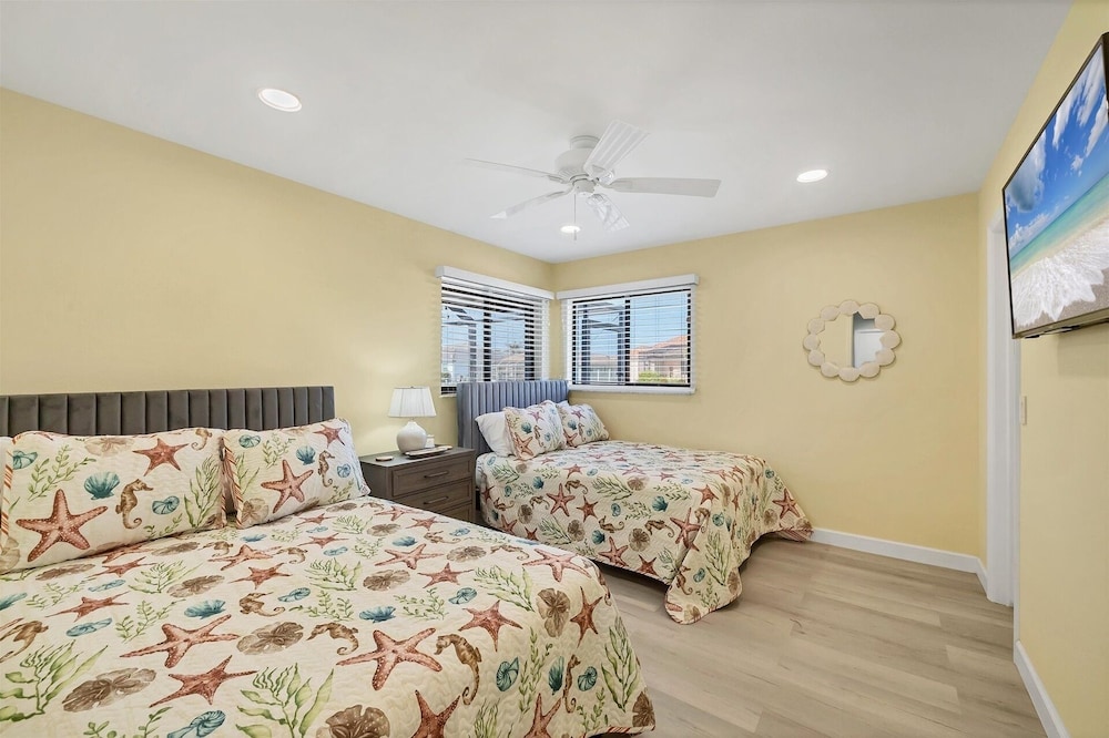 Punta Gorda Isles 3-Bedroom Canal-front Pool Home with Dock 3 Home