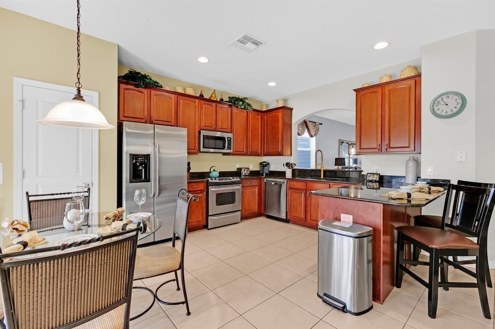 Windsor Hills Resort 6 Bedroom Private Pool Home 6 Home
