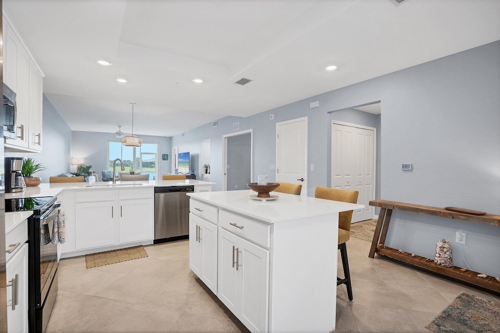 14277 Heritage Landing Blvd #1315