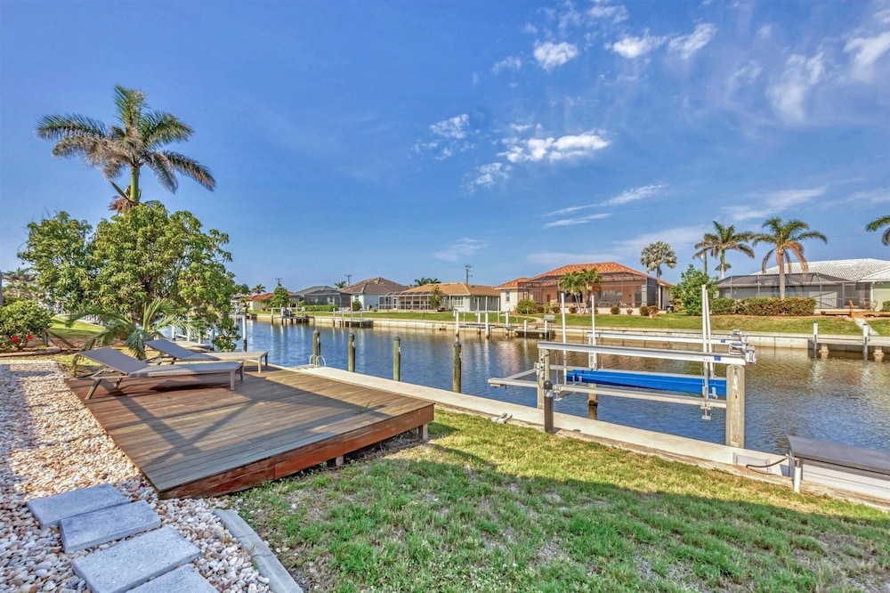 Punta Gorda Isles 3-Bedroom Canal-front Pool Home with Dock 3 Home