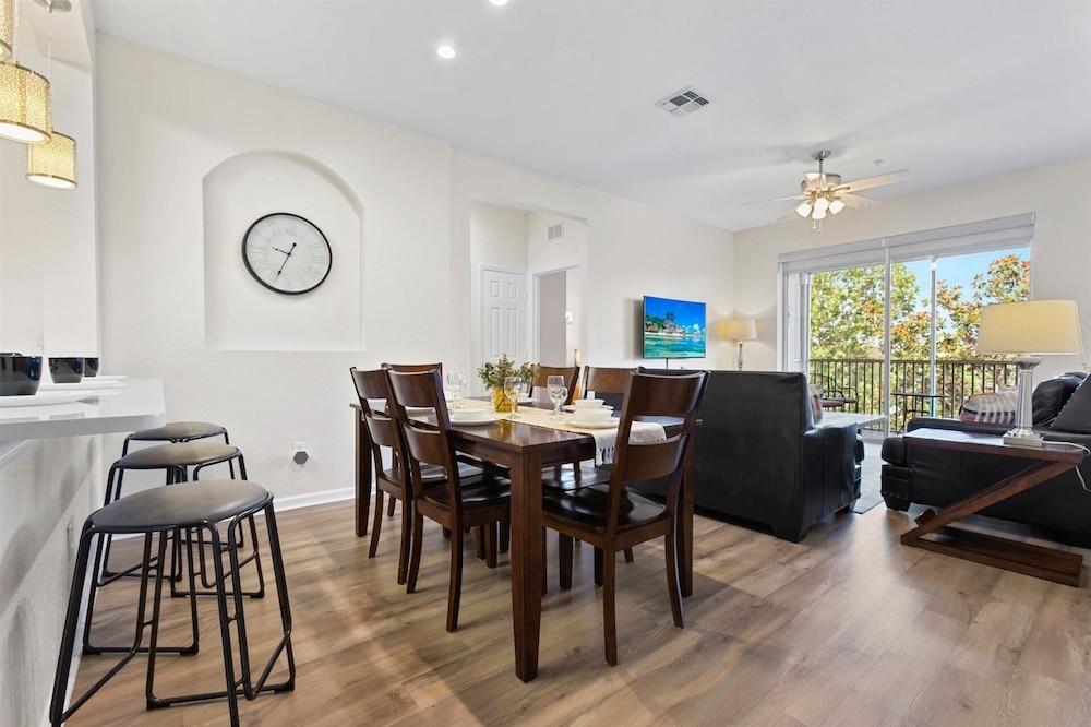 Windsor Hills Resort 3 Bedroom 4th Floor Condo with Resort Amenity Access 3 Condo