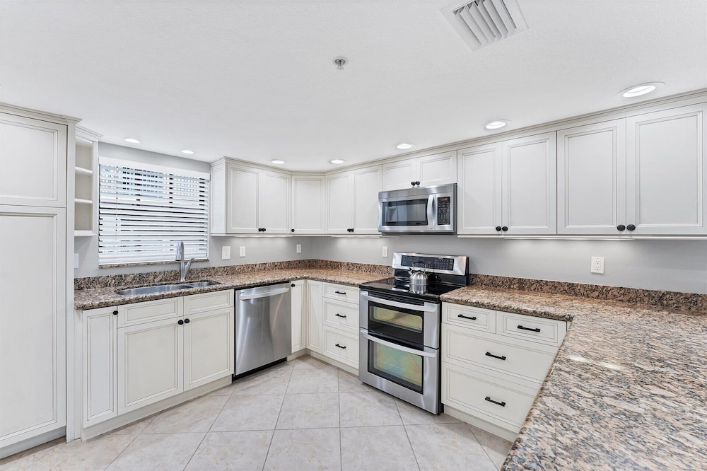 50 Meredith Drive #7