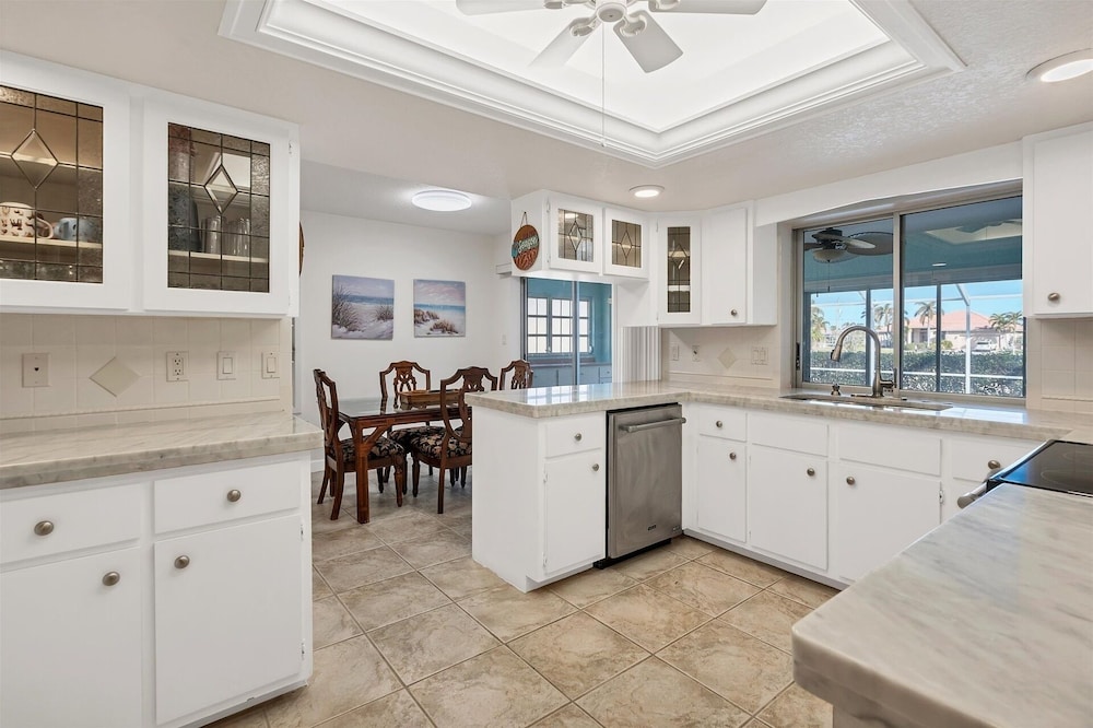 Punta Gorda 3-Bedroom Canalfront Pool Home with Dock 3 Home