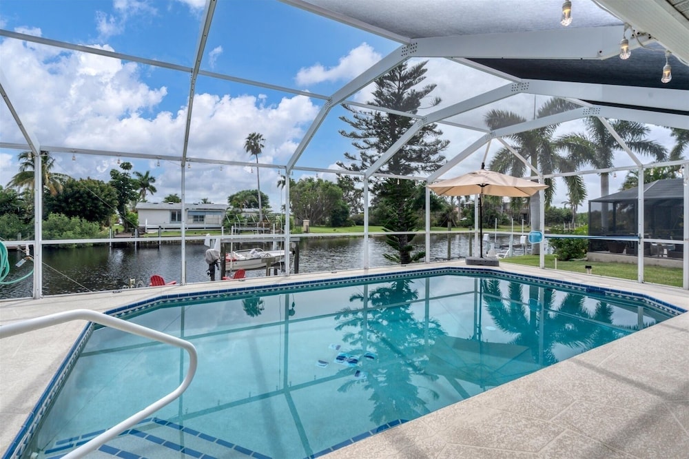 Punta Gorda 3-Bedroom Canalfront Pool Vacation Home with Dock 3 Home