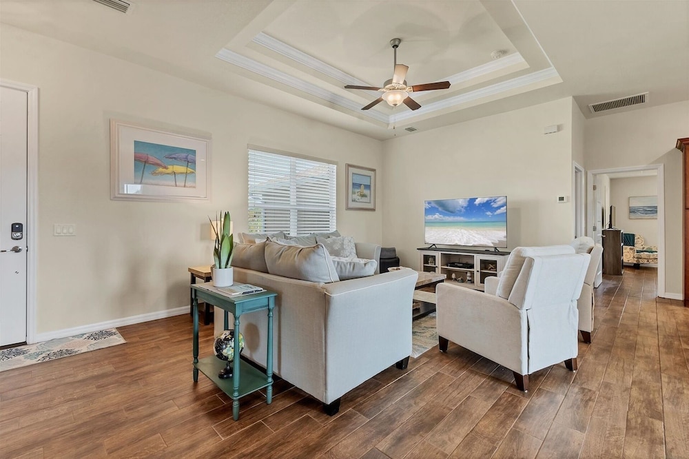 South Gulf Cove 3 Bedroom Canal Pool Home 3 Home