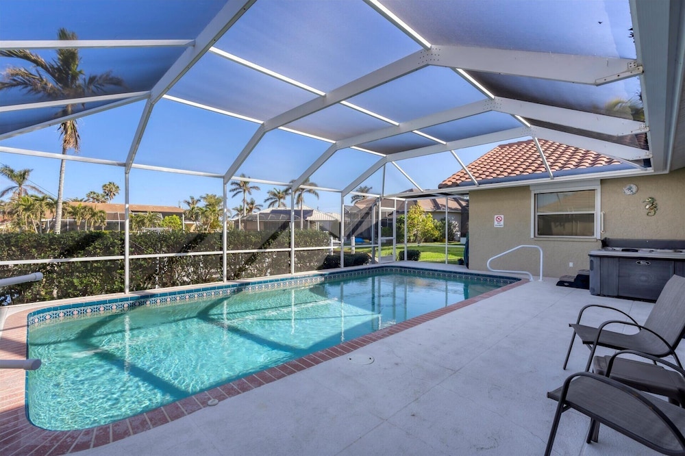 1406 Surfbird Court