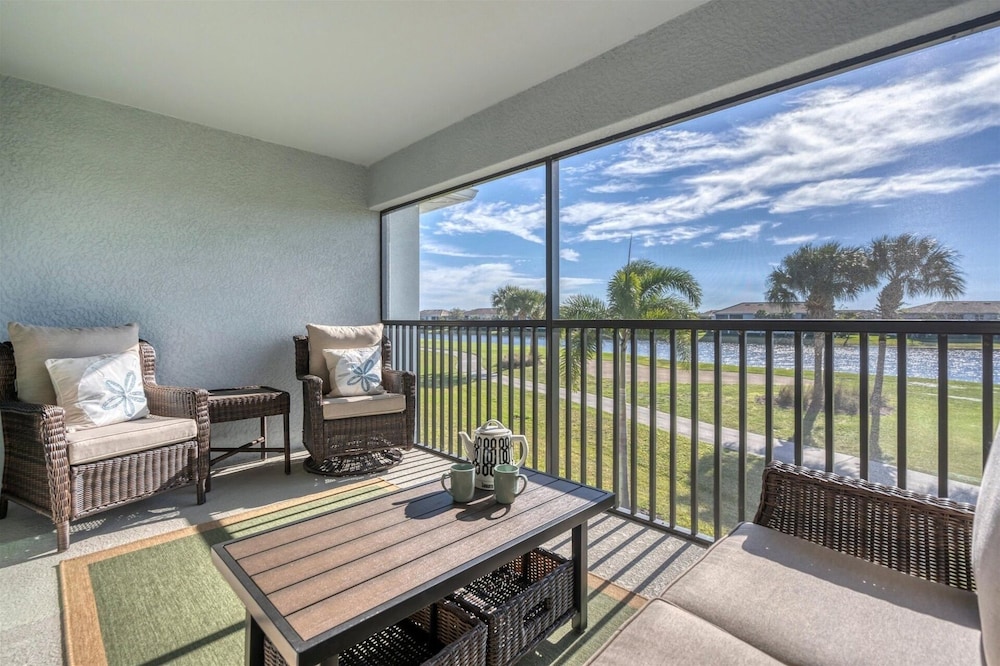 Heritage Landing Golf Club 30 night minimum 2 Bedroom Condo Transfer Included 2 Condo