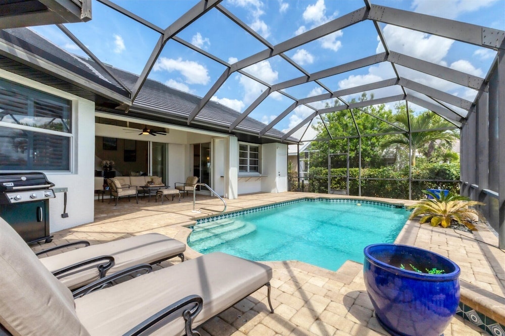 1217 Spoonbill Drive