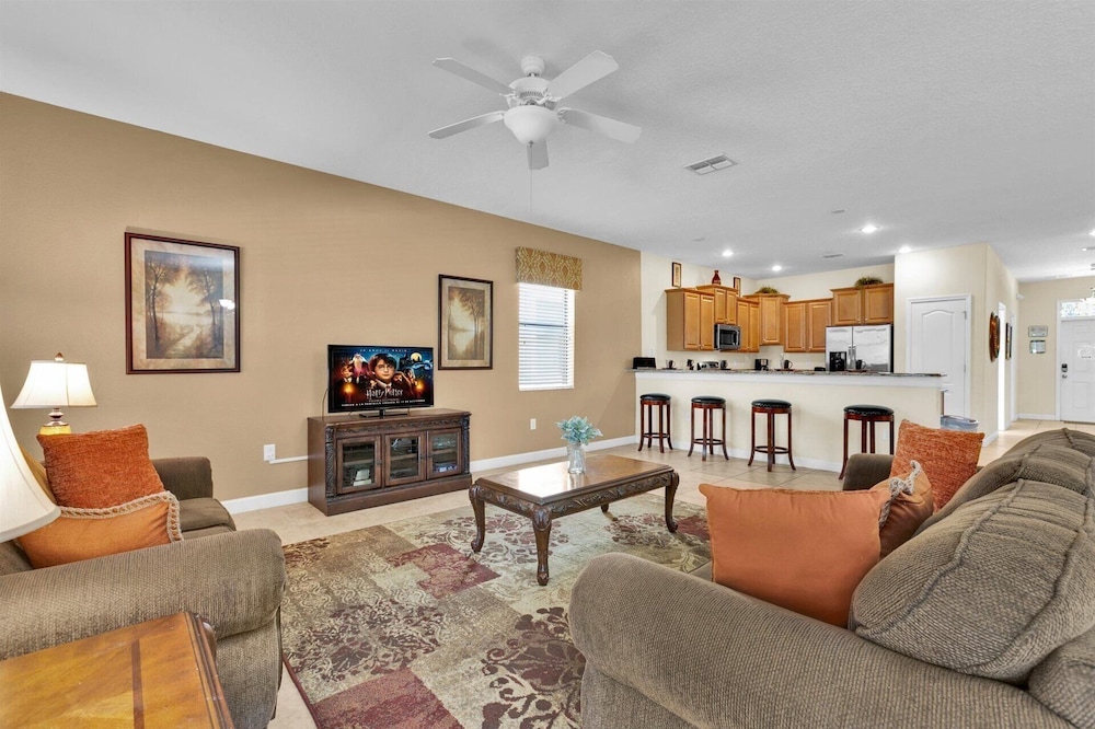 Championsgate Resort 8 Bedroom Pool Home w Theater Room 8 Home