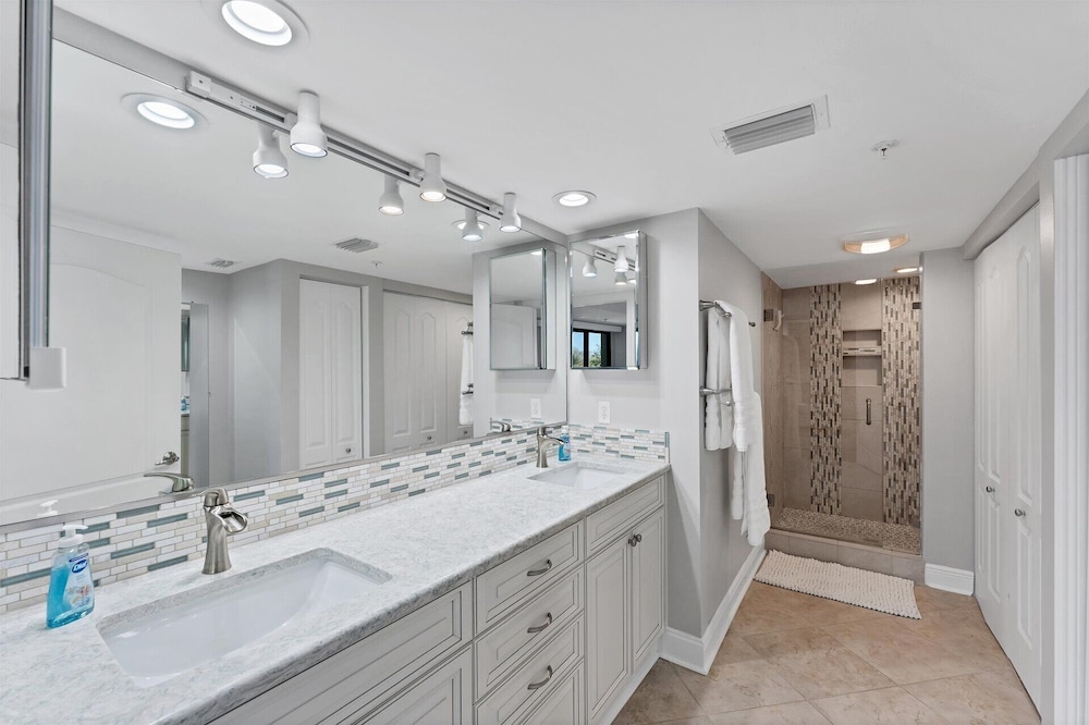 50 Meredith Drive #7