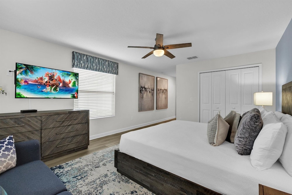 Storey Lake Resort 5 Bedroom Pool Home with Themed Rooms 5 Home