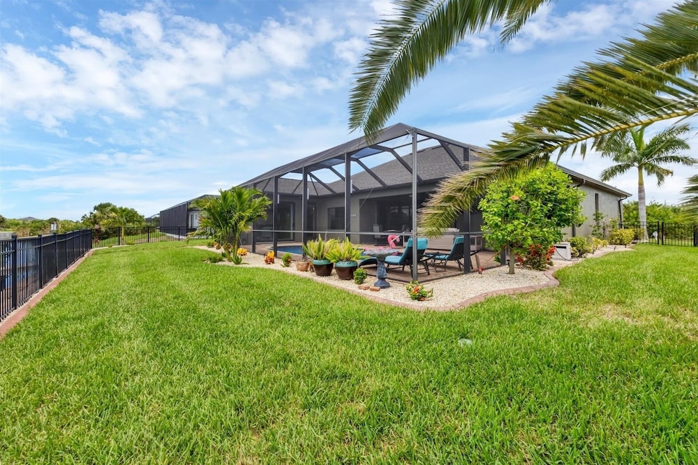 South Gulf Cove 3 Bedroom Canal Pool Home 3 Home