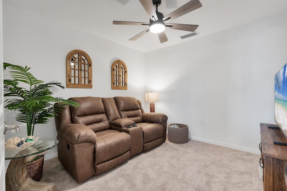 Heritage Landing Golf Club 27 night minimum 2 Bedroom Condo 2 Condo