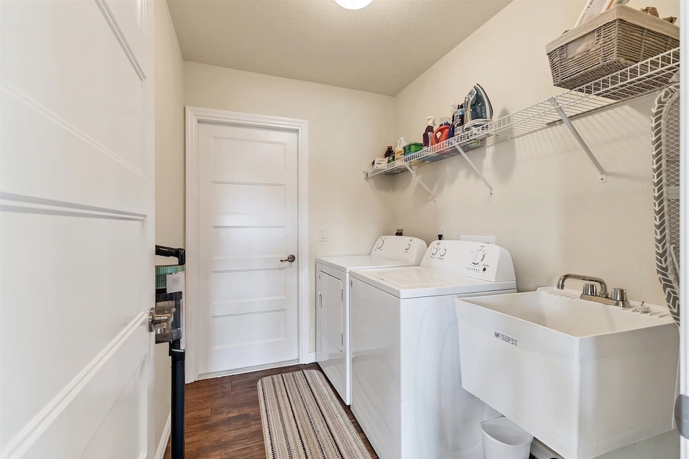 South Gulf Cove 3 Bedroom Canal Pool Home 3 Home