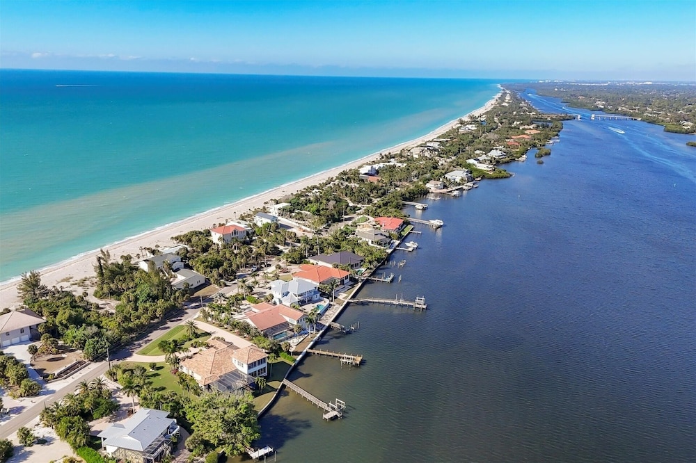 Manasota Key 4 Bedroom Pool Home on Lemon Bay 4 Home