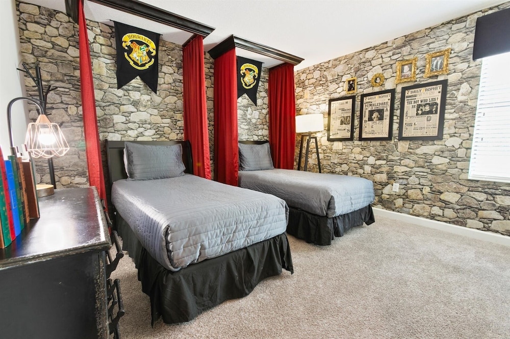 Championsgate Resort 9 Bedroom Private Pool+Spa Home 9 Home