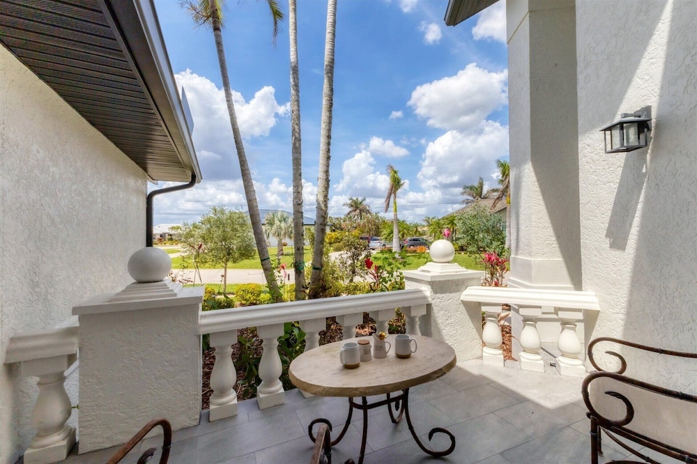 1217 Spoonbill Drive