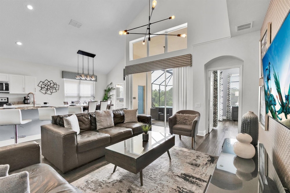 Windsor Palms Resort 6 Bedroom with Pool+Spa 6 Home