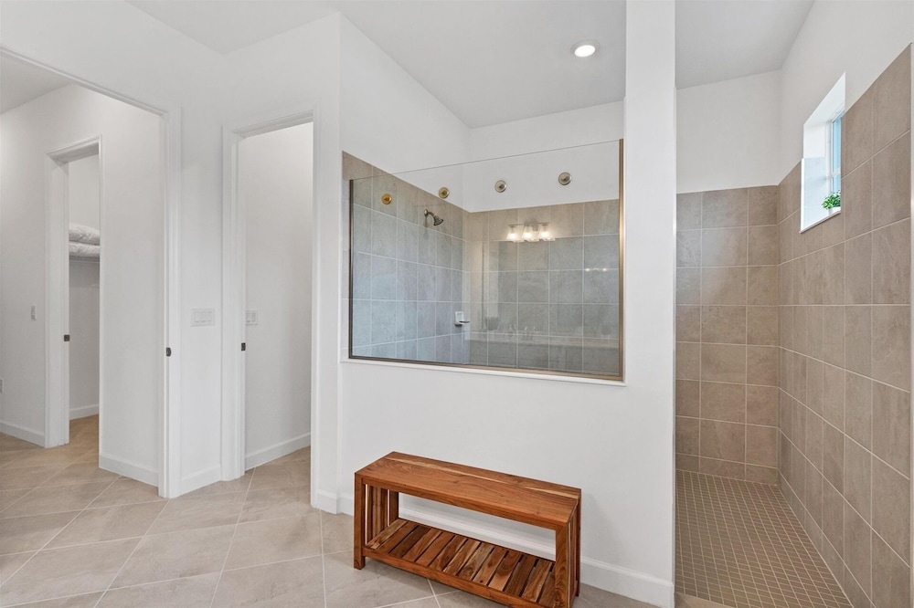 South Gulf Cove 3 Bedroom Private Home with Hot Tub 3 Home