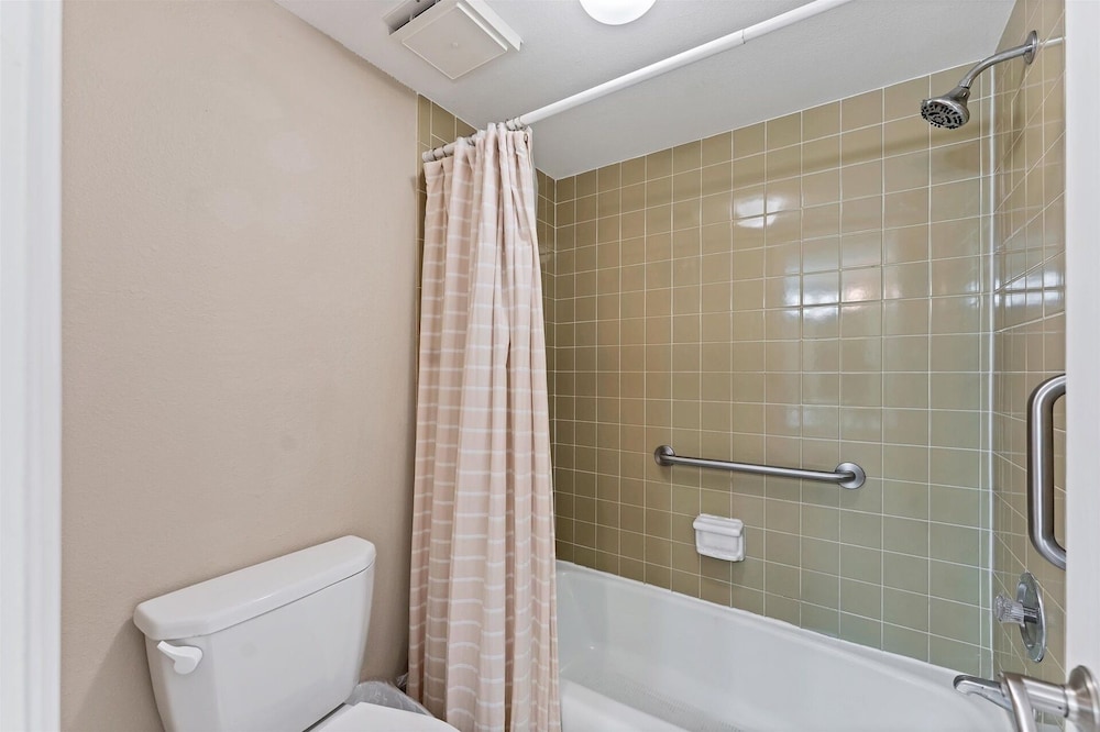 Anchorage Resort Top Floor 2 Bedroom Condo with Gulf Views 2 Condo