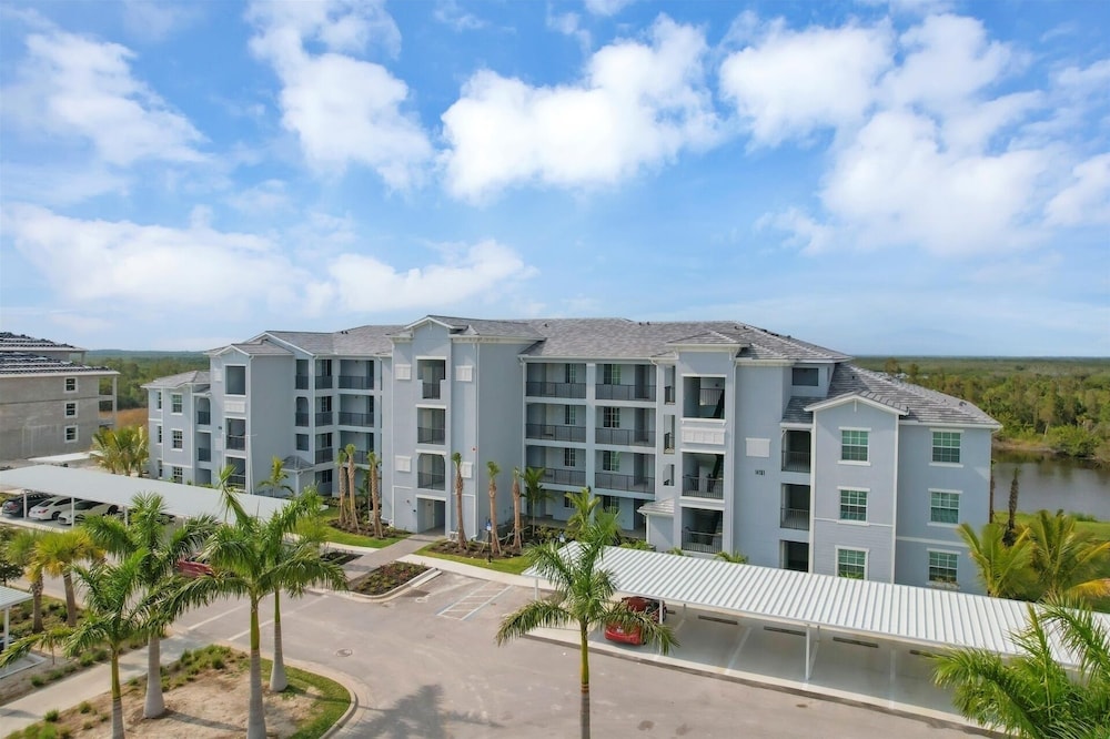 Heritage Landing Golf Club 30 night minimum 2 Bedroom Condo 2 Condo