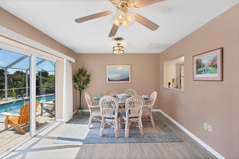 Harbor Heights Private Pool Vacation Home On Canal With Bbq And Dock 2 Bedroom Home