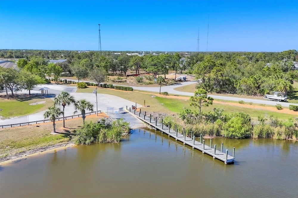South Gulf Cove 3 Bedroom Canal Pool Home 3 Home