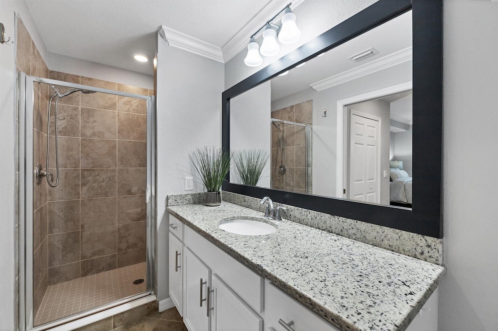 14071 Heritage Landing Blvd 324